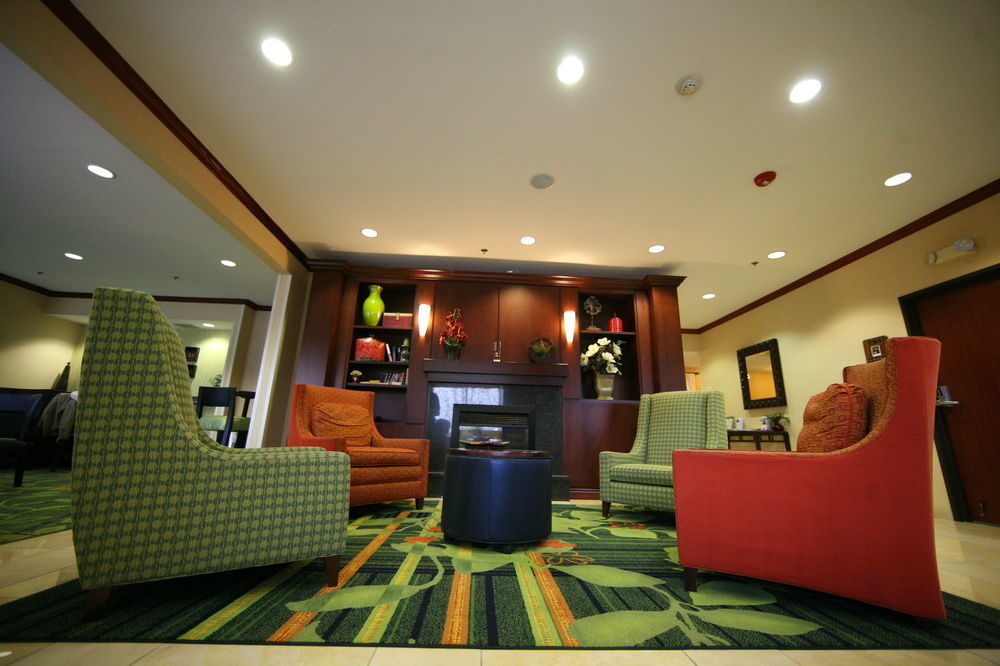 Fairfield Inn & Suites Kansas City Airport Exterior foto